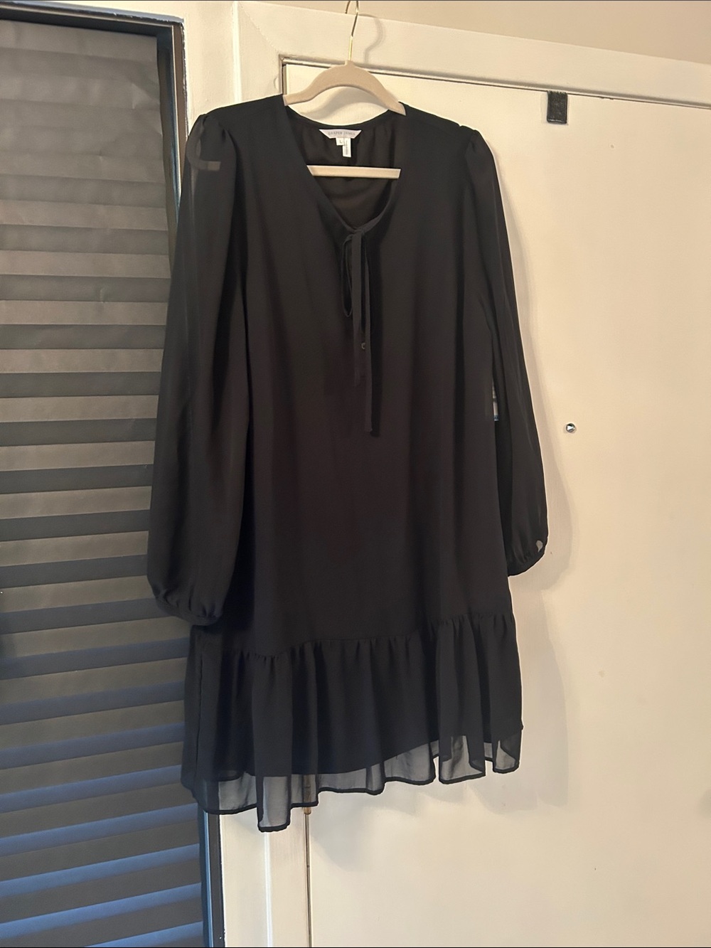Draper James Black Tie-Neck Long Sleeve Ruffle Hem Dress